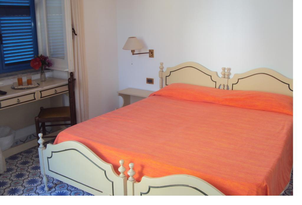 Hermosa Hotel 3*